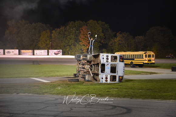 Season Final Night at Auto City by Wes Brooks (2)